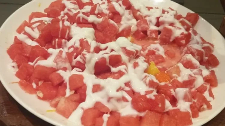 Buah Potong Segar, Sajian Wajib di Berbagai Acara