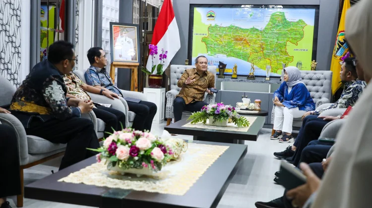 Pasok Listrik-Air Bersih, Teknologi Panel Surya Dikembangkan di Karimunjawa