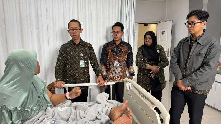 Pastikan Layanan Terbaik, BPJS Ungaran Kunjungi Peserta JKK di RS Attin