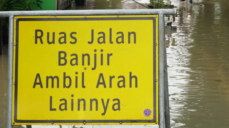 Banjir Pesisir 12-17 Maret, Pemudik Dihimbau Waspada