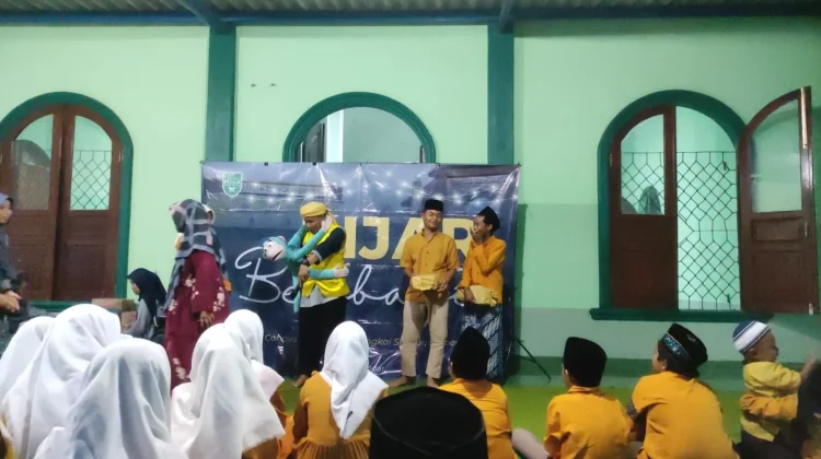 Tebar Kebaikan Bulan Ramadan, Pemuda Masjid Al Qodar Sambangi Panti Asuhan