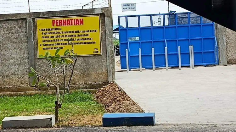 Warga Tolak Parkir Baru di Belakang PT Hwaseung Pati