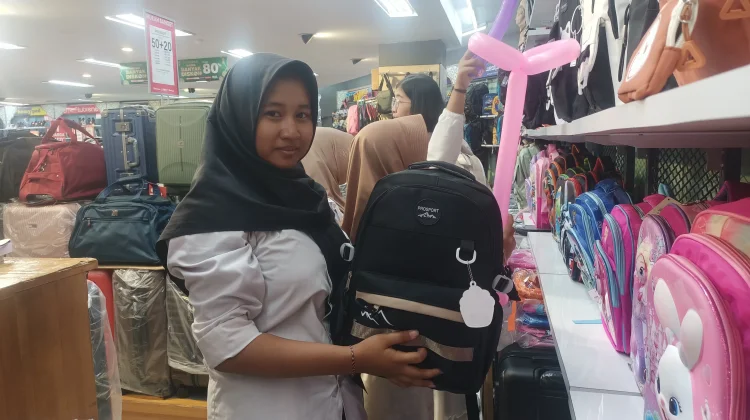 Ajak Belanja Kebutuhan Lebaran, Mal Ciputra Hadirkan Senyum Anak Yatim Piatu