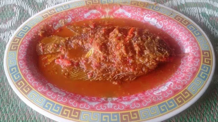 Resep Gurami Bumbu Rica Pedas yang Menggugah Selera