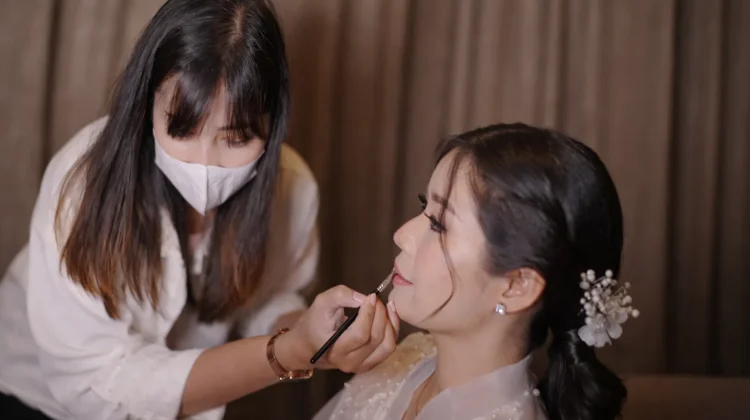 Makeup Artist, Ubah Kreativitas Jadi Karier