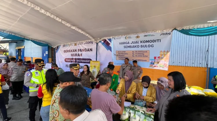 Polrestabes Semarang Gelar Gerakan Pangan Murah “Polri untuk Masyarakat”