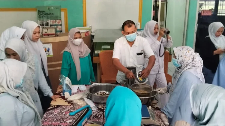 PUPUK Surabaya Siapkan Anggota KUPS Kembangkan Produk Herbal