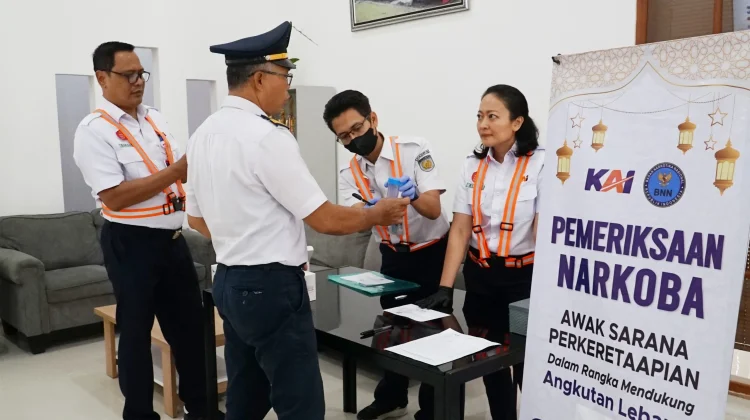 Sidak Petugas Operasional Kereta Api, KAI Lakukan Tes Narkoba