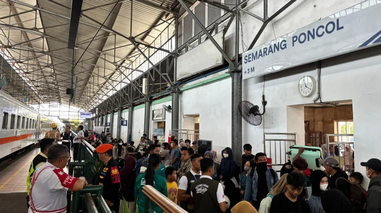 Arus Mudik Lebaran, 48.556 Penumpang Naik Kereta Api DAOP 4 Semarang