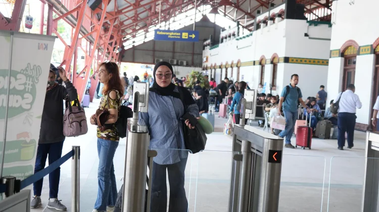 Arus Mudik Lebaran, 137.143 Penumpang Turun Stasiun Daop 4 Semarang