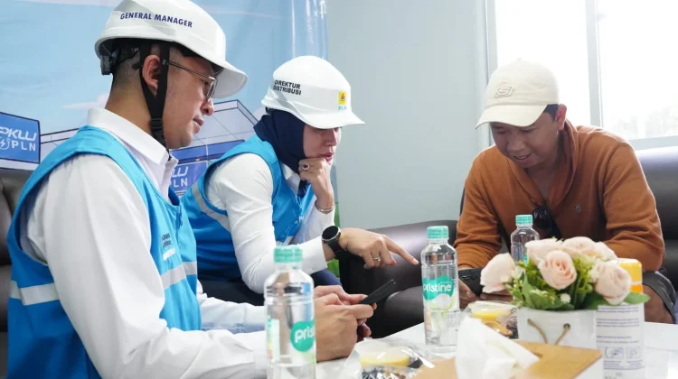 PLN Tegaskan Infrastruktur Pengisian Kendaraan Listrik Siap Layani Pemudik