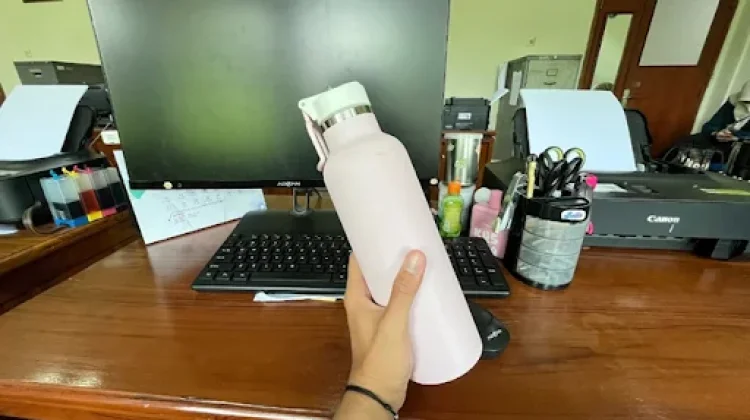 Pakai Tumbler, Langkah Kecil Kurangi Sampah Plastik