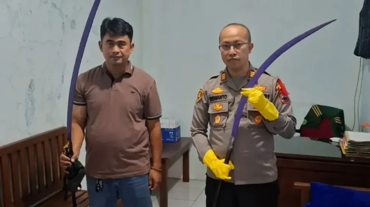 Mabuk Berat Sambil Bawa Sajam, Dua Remaja di Kudus Diamankan Polisi