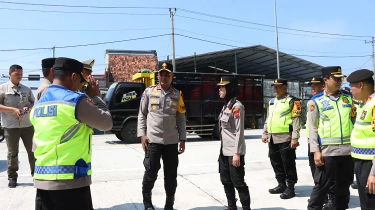 Kapolres Batang Imbau Warga Takbiran di Masjid dan Musala