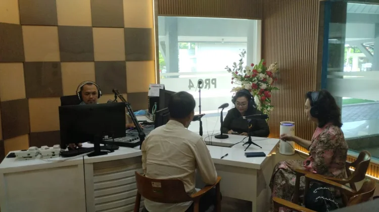 HUT 35, Rotary Club Semarang Kunthi Gelar Ketoprak