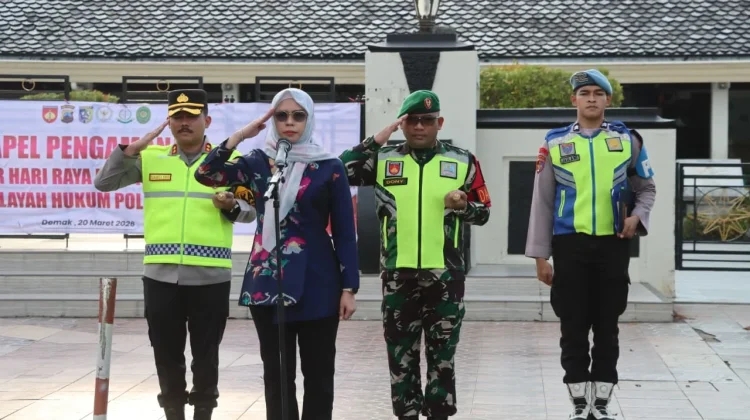 Polres Demak Gelar Apel Pengamanan Malam Takbir, Ingatkan Sound Horeg Dilarang
