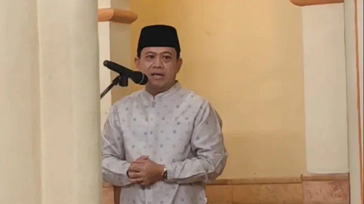 Gelar Salat Idulfitri, Sukirman Sampaikan Permohonan Maaf Pemerintah