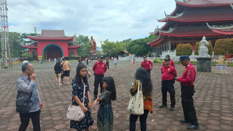 Berwisata, Polda Jateng Ingatkan Masyarakat Jaga Keselamatan dan Ketertiban