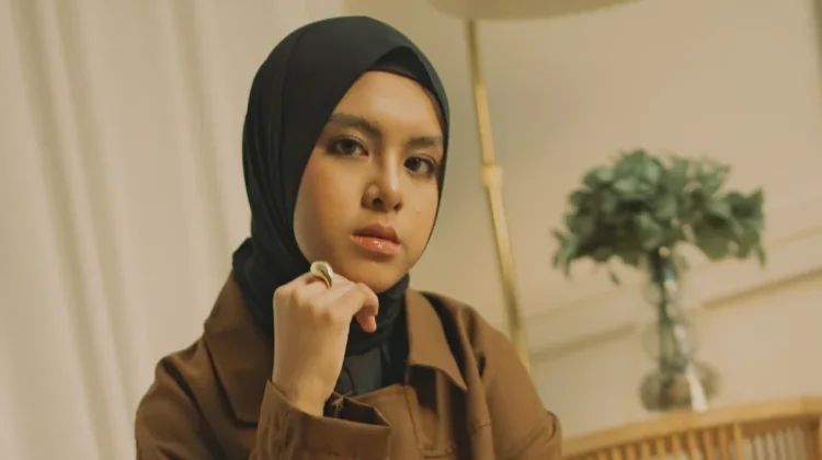 “Nanti” Jadi Perkenalan Nakei ke Dunia Musik Indonesia
