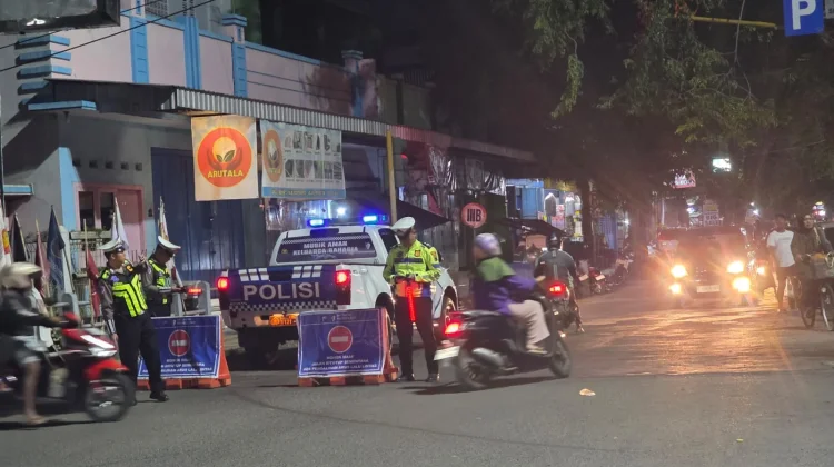 Satlantas Polresta Pati Intensifkan Patroli Malam Arus Balik Lebaran