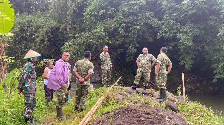 Buka Akses Warga, TNI Segera Bangun Jembatan Gantung di Desa Tambahrejo Batang