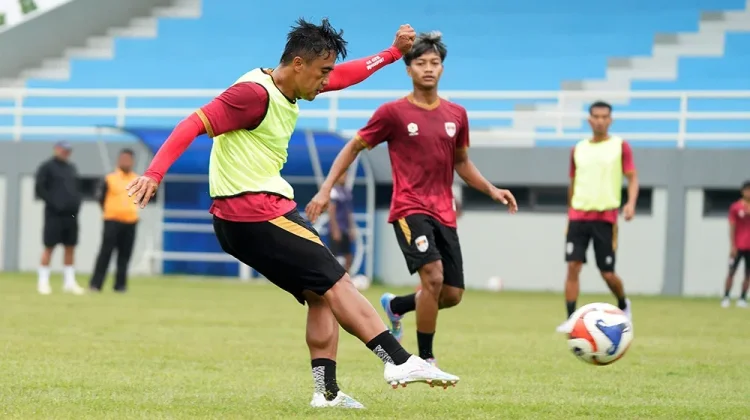 Pelatih Tornado Inginkan Raih Poin pada Laga menjamu PSS Sleman