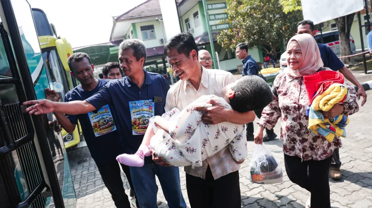 Kelompok Rentan Ikut Balik Rantau Gratis, Peserta Hampir Seratus Orang