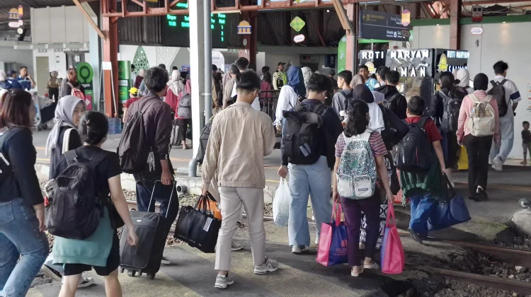 Hari ke-18 Masa Angkutan Lebaran, Daop 4 Layani Lebih Dari 1 Juta Penumpang