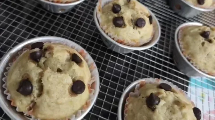 Cara Membuat Banana Muffin yang Lembut dan Harum