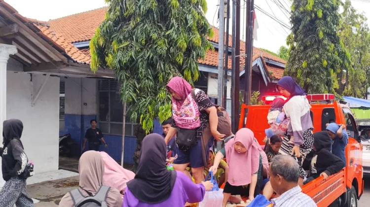 Tanggul Jebol di Pekalongan Tertangani, 254 Warga Masih Mengungsi
