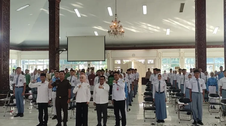 Bupati Targetkan Lolos Nasional, Seleksi Paskibraka Kendal Dimulai