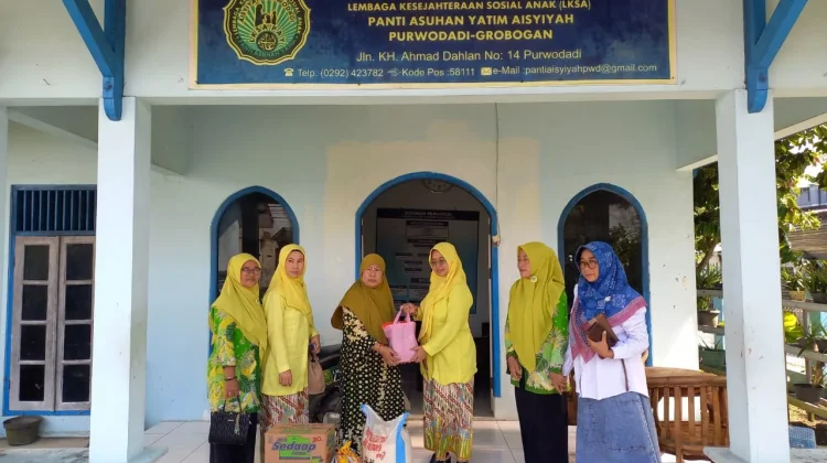 Baksos di Grobogan, Ikatan Istri Karyawan Perhutani Sasar Panti Asuhan