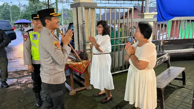 Pastikan Ibadah Paskah Aman, Kapolres Salatiga Tinjau Sejumlah Gereja