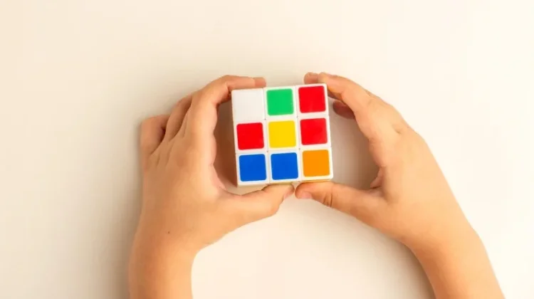 Rubik untuk Pemula, Tips Sederhana agar Cepat Paham