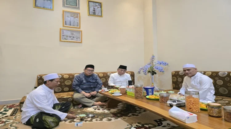 Pererat Silaturahmi, Ketum PBNU Kunjungi Ponpes Darut Tauhid Purworejo