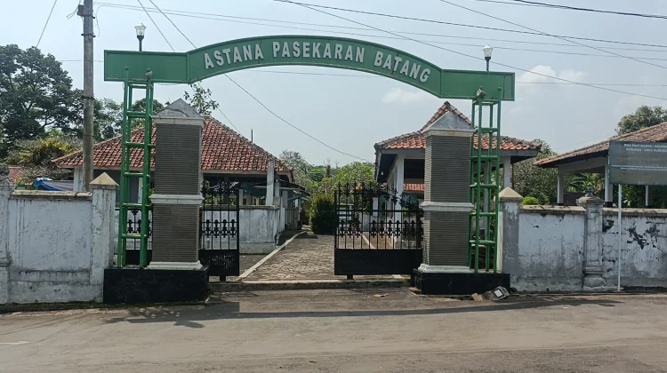 Sambut Hari Jadi Batang, Makam Astana Pasekaran Siap Digunakan Ziarah