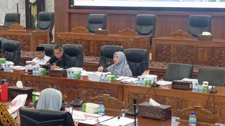Evaluasi LKPJ Wali Kota Semarang, DPRD Soroti Minimnya Analisis Data Empiris