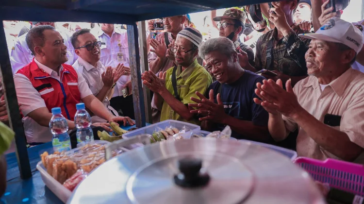 Petani Ngeluh Gagal Panen, Gubernur Jateng Janjikan Bantuan Rp4,1 Miliar
