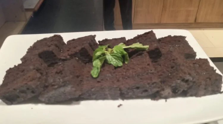 Peluang Usaha Assorted Cake Rumahan yang Menjanjikan