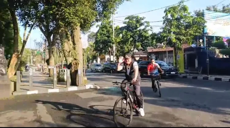 Pemkot Salatiga Tak Terapkan WFH Hari Jumat, Pilih Kebijakan Bersepeda ke Kantor