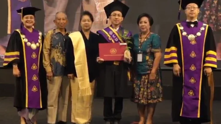 Soegijapranata Catholic University Integrasikan AI pada Acara Wisuda