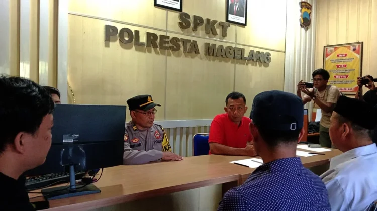 Dokumen Warga Dipalsukan, Warga Desa Sambeng Lapor ke Polisi