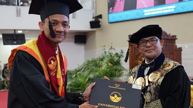 Wisuda Untidar Magelang, Luluskan 528 Mahasiswa S1 dan D3