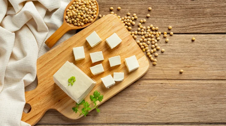 Kenaikan Harga Kedelai Impor Menekan Pengrajin Tempe Tahu di Jateng