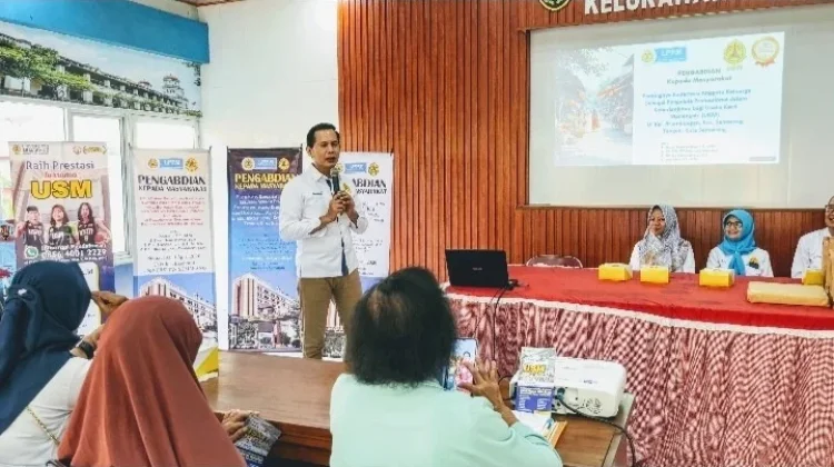Universitas Semarang Beri Pelatihan Kaderisasi Usaha Pelaku UKM Brumbungan