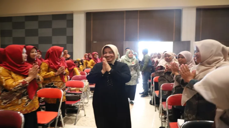 Bupati Purworejo Minta Guru TK dan PAUD Tingkatkan Kreativitas Kreativitas