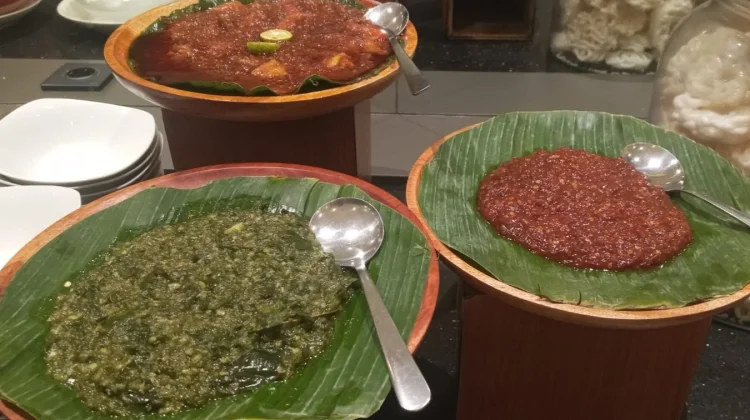 Ragam Sambal yang Menggoda Selera