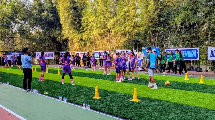 Meriahkan Piala Dunia 2026, TVRI Jateng Adakan Coaching Clinic Sepak Bola