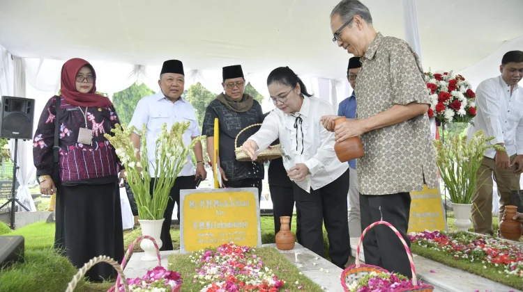Ziarah ke Makam Pendahulu, Wali Kota Agustina Komitmen Merawat Jejak Sejarah