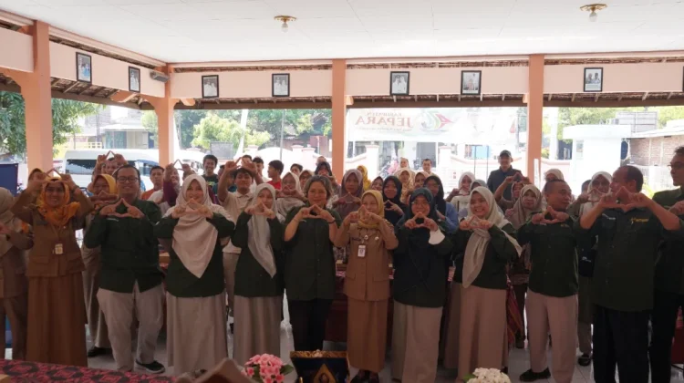 Dosen Informatika Undip Dorong UMKM Pesisir Naik Kelas Melalui Teknologi Digital